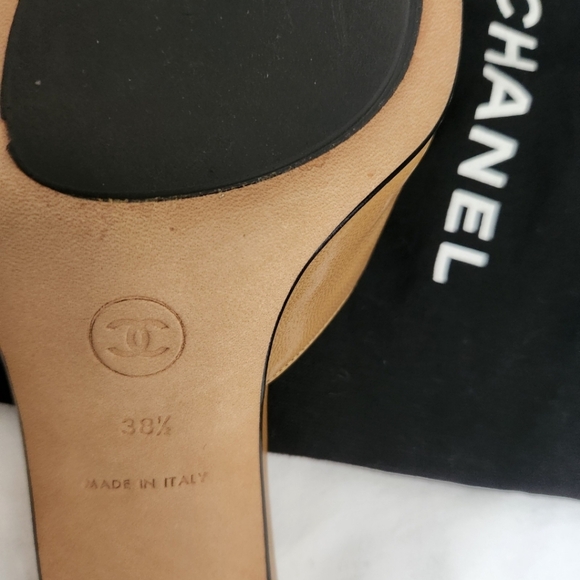 CHANEL beige and black low heel mules/kitten heel  VINTAGE - Picture 6 of 8